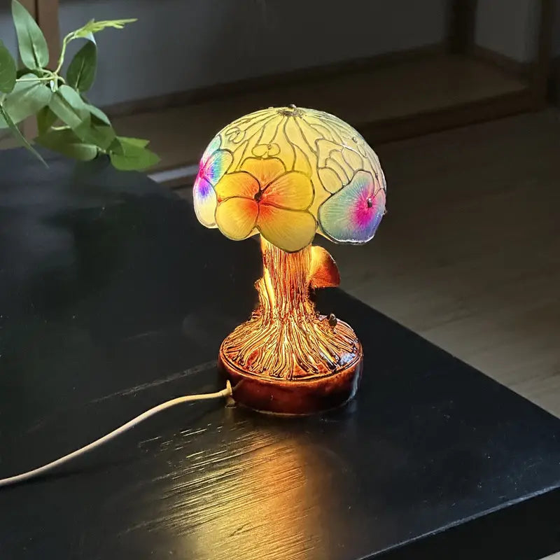 Lampada in stile bohémien con motivo a funghi e fiori